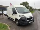 Peugeot Boxer 2.2 Bluehdi 335 Professional Panel Van